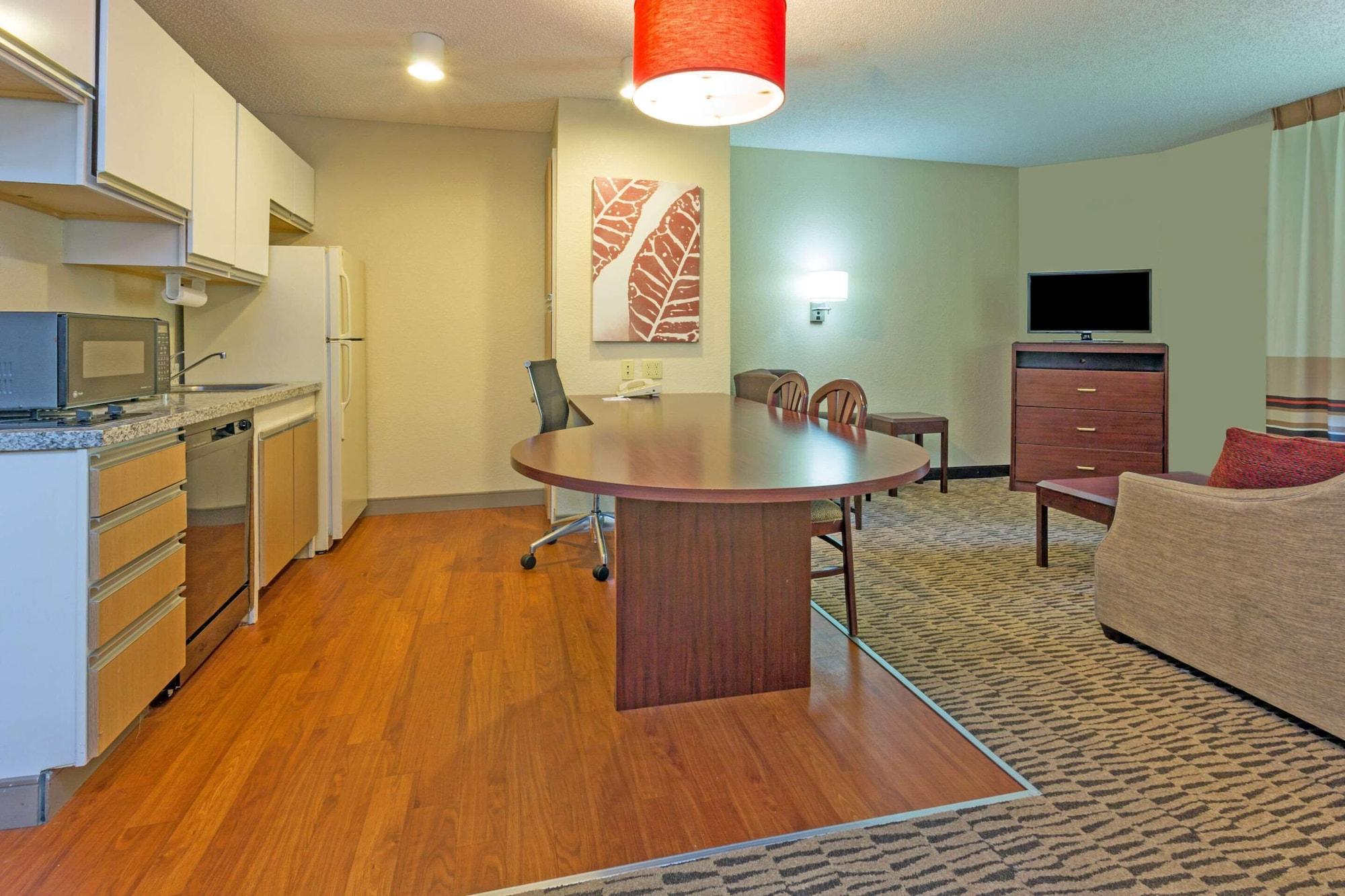 Mainstay Chicago 3*